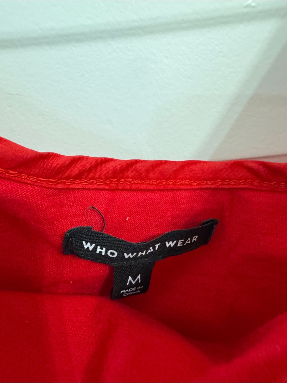 💕 Who What Wear Red One-Shoulder Ruffle Top ✨ - Picture 3 of 8
